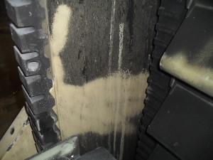 Beseitigung der Brandrückstände ohne die Grundfarbe zu verletzen